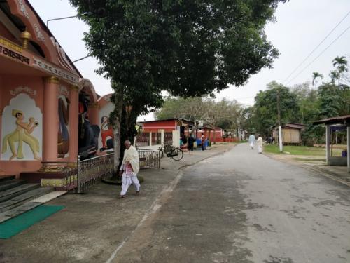 Moinaporiya Bornamghar Or Moina Poria Naamghar